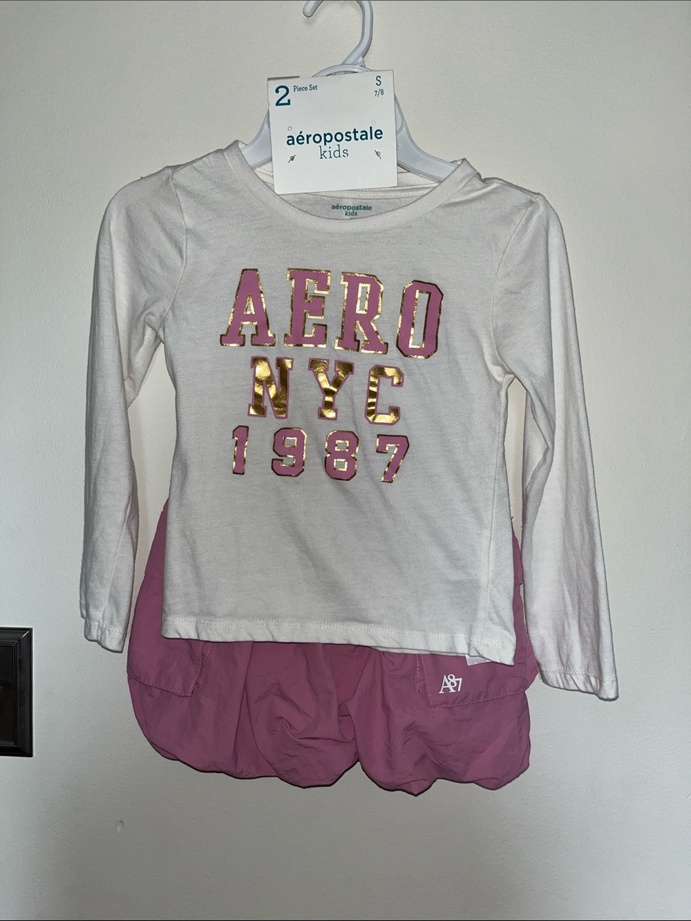 Aeropostale Kids White Top & skirt-with Pink and Gold 'AERO NYC 1987'